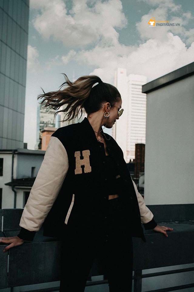CẢM HỨNG SPORTY-CHIC TỪ VARSITY JACKET