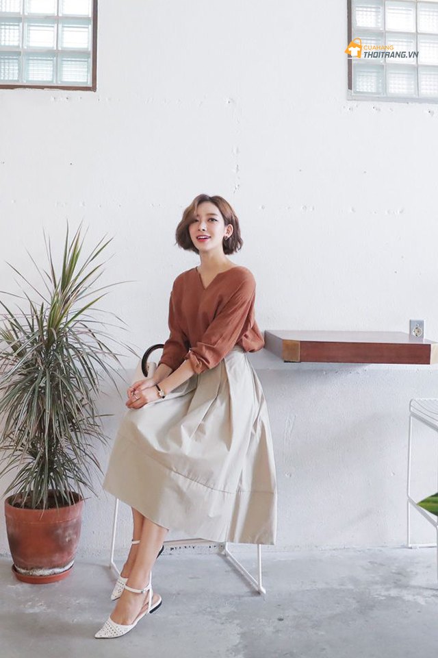 Tổng hợp list trang phục màu nâu ấm áp đón thu sang
