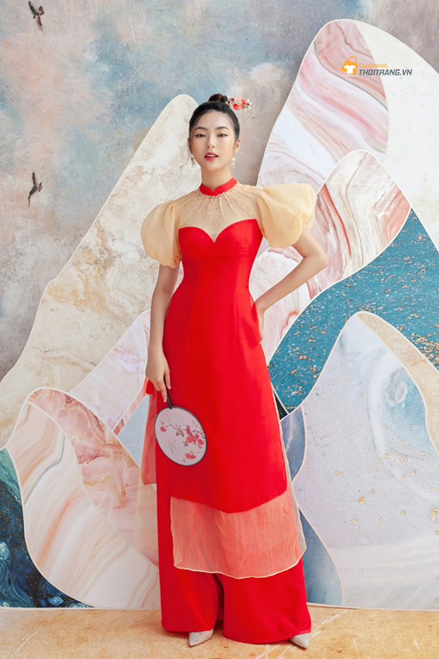 Áo dài đỏ cổ tơ tay bồng mềm mại nữ tính